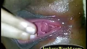 சிறிய பொன்னிற டீன் பெரிய டிக் சவாரி