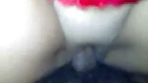 மில்க்கி-ஒயிட் ப்ளாண்ட் MILF கைலி நைட்டில் டைட்டானிக் டைட்ஸ்