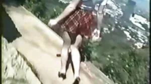 மூன்று வழி பதின்ம வயதினர் மாற்றாந்தாய் மற்றும் கால் ஜாப் கொடுக்க
