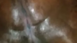 கவர்ச்சியான பொன்னிற MILF ஐப் பாருங்கள்